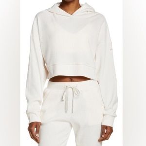 ALO YOGA “Muse” hoodie in off white/ivory
